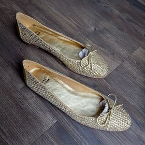 Stuart Weitzman| Ballet Flats | Gold | Size 7 M